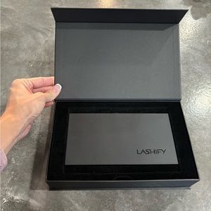 Lashify control kit